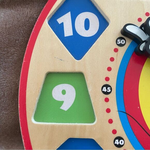 Disney x Melissa & Doug Mickey Mouse Colorful Wooden Learning Clock - Picture 5 of 10